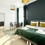 Daire Kramarska - 24h - Old Market Square By Friendly Poznan