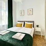 Kramarska - 24h - Old Market Square By Friendly Apartament